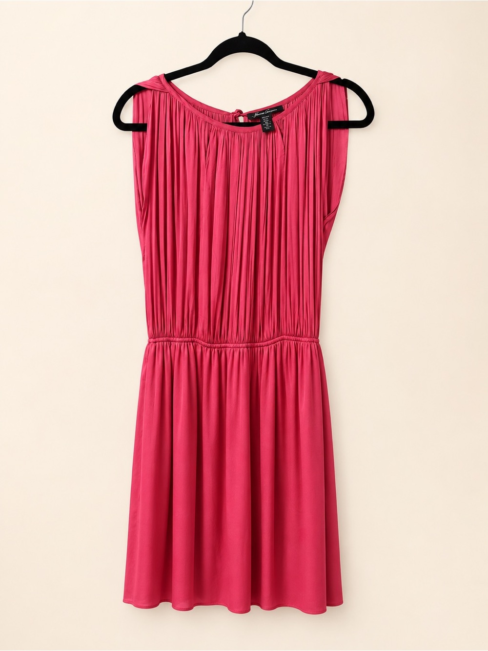 Kenneth Cole New York Pink Pleated Satin-Feel Dress – Size Medium